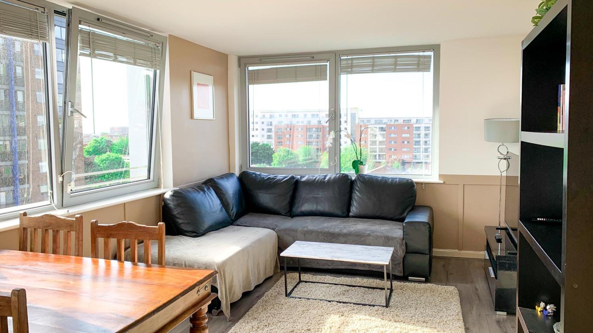 Apartment Sidemersey Livings - And Quiet 2-bedroom